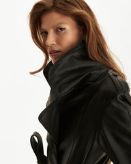 Trench din Piele, Negru