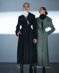 Trench din Piele, Negru
